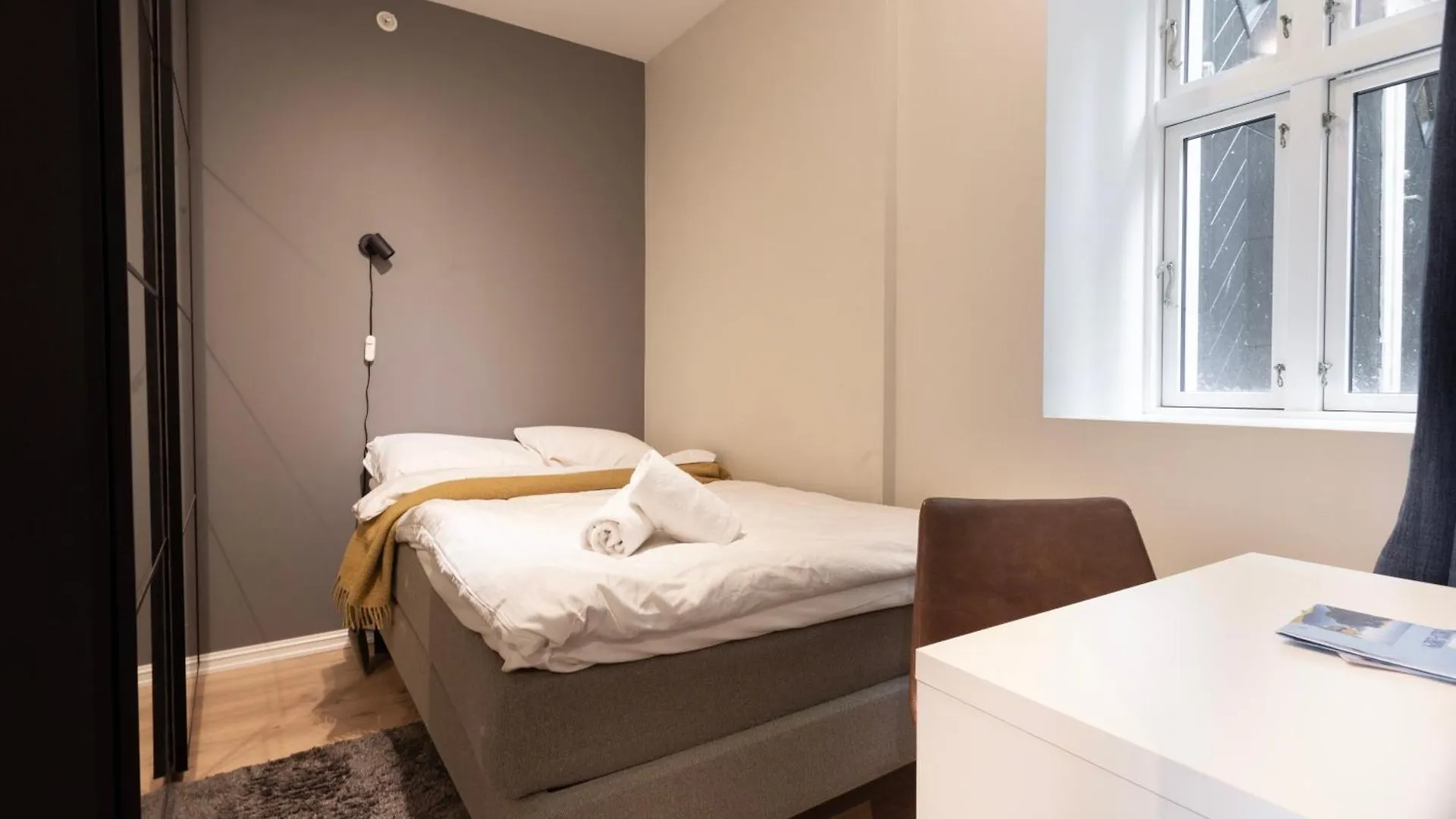 Designer Apartment In Old Bergen 0*,