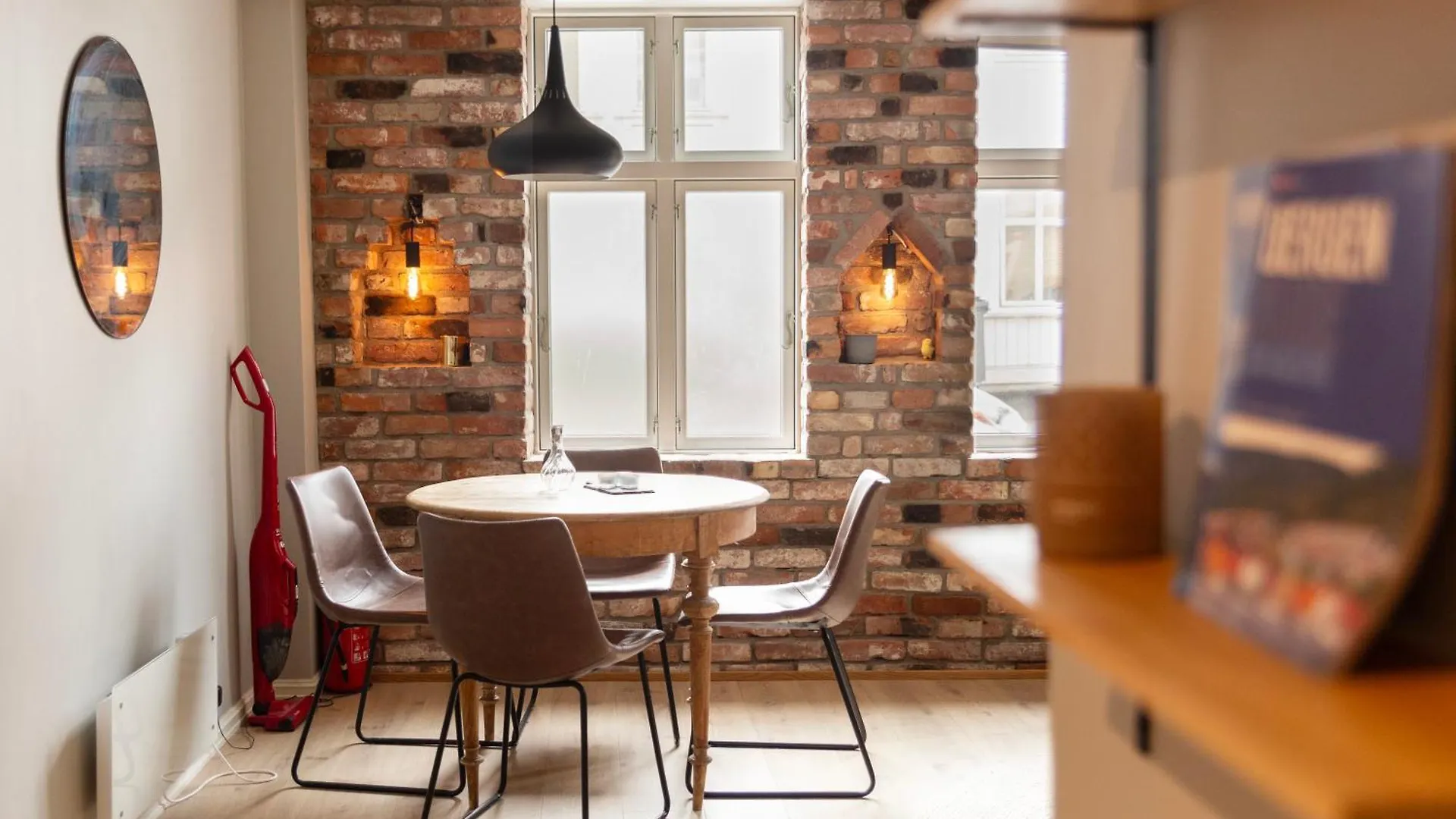 Designer Apartment In Old Bergen