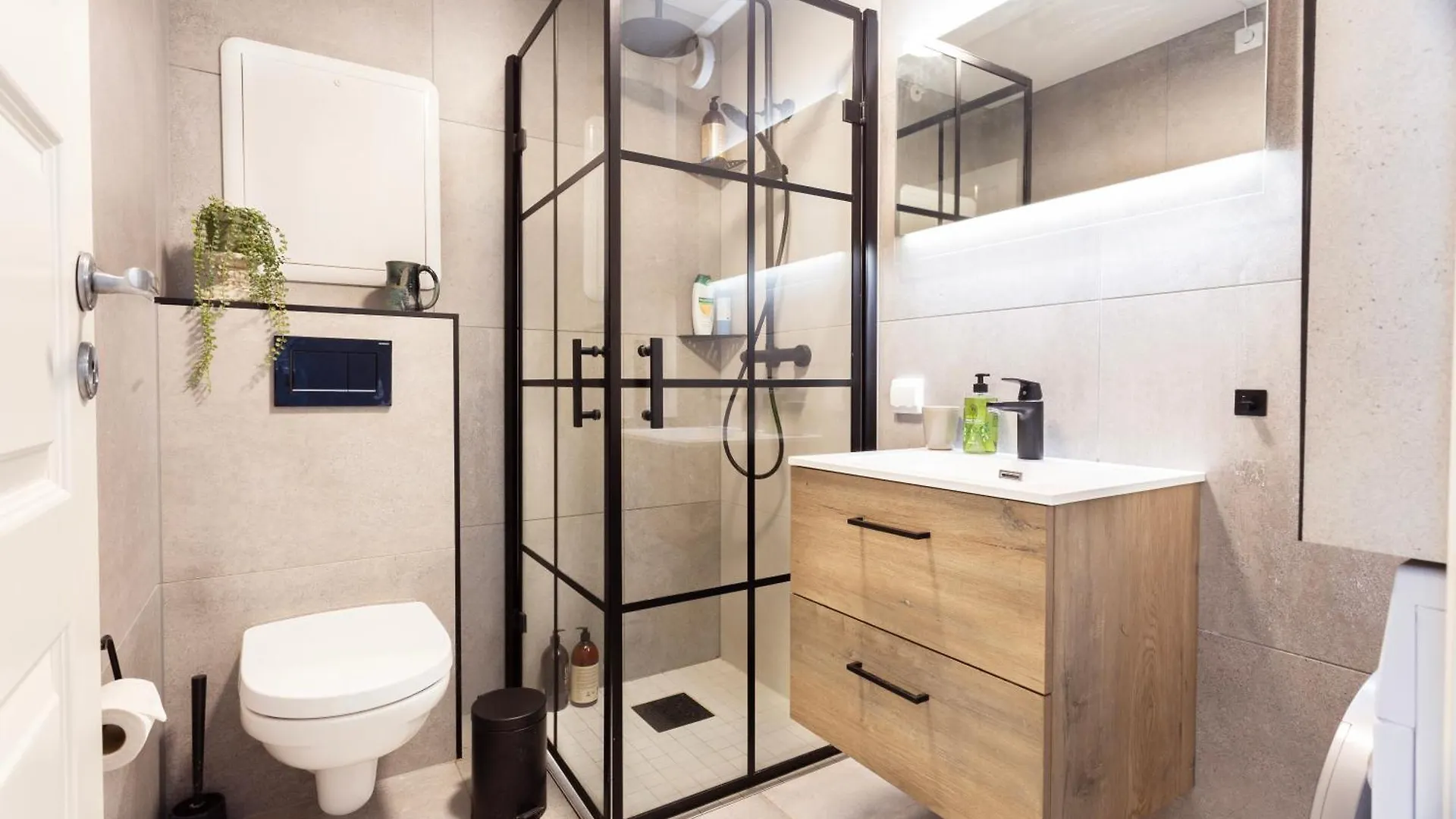 Designer Apartment In Old Bergen